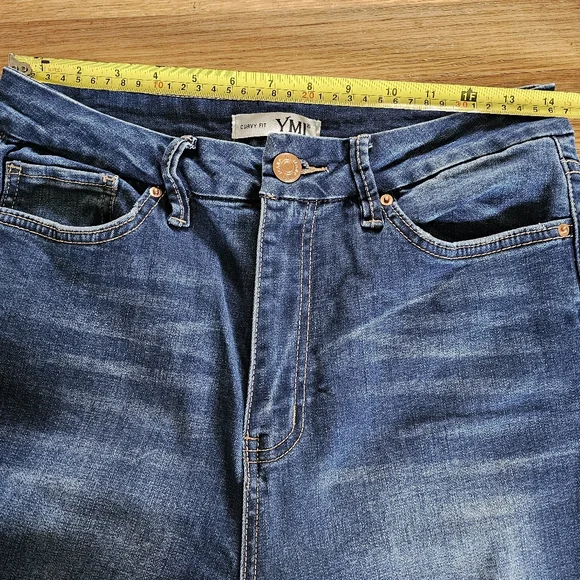 YMI Curvy Fit High Rise Stretch Jeans Womens Size 28" Waist X 28-1/2" Inseam - Picture 8 of 15